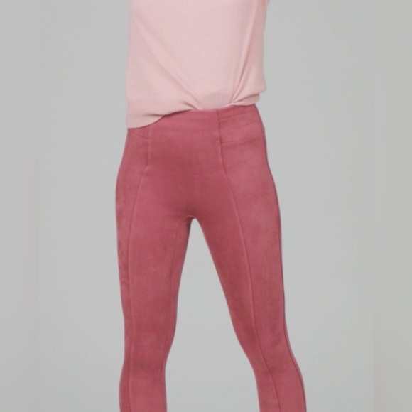 NWOT! Spanx rich rose Faux suede leggings. Style 20322. Size Small. - Picture 2 of 12